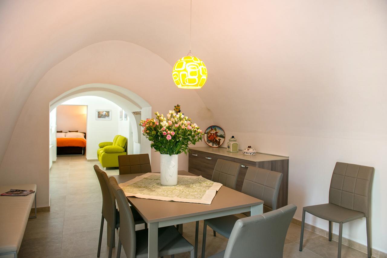 La Dimora Del Corso Bed & Breakfast อัลเบโรเบลโล ภายนอก รูปภาพ